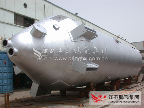 Pressure vessel chemical storage tanks